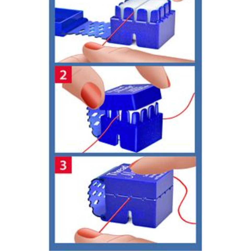 Thread Magic Thread Conditioner Square with Cutter